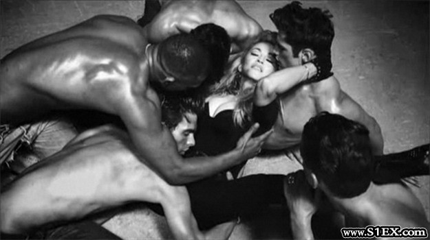 Túl provokatívnak tartják Madonna új klipjét